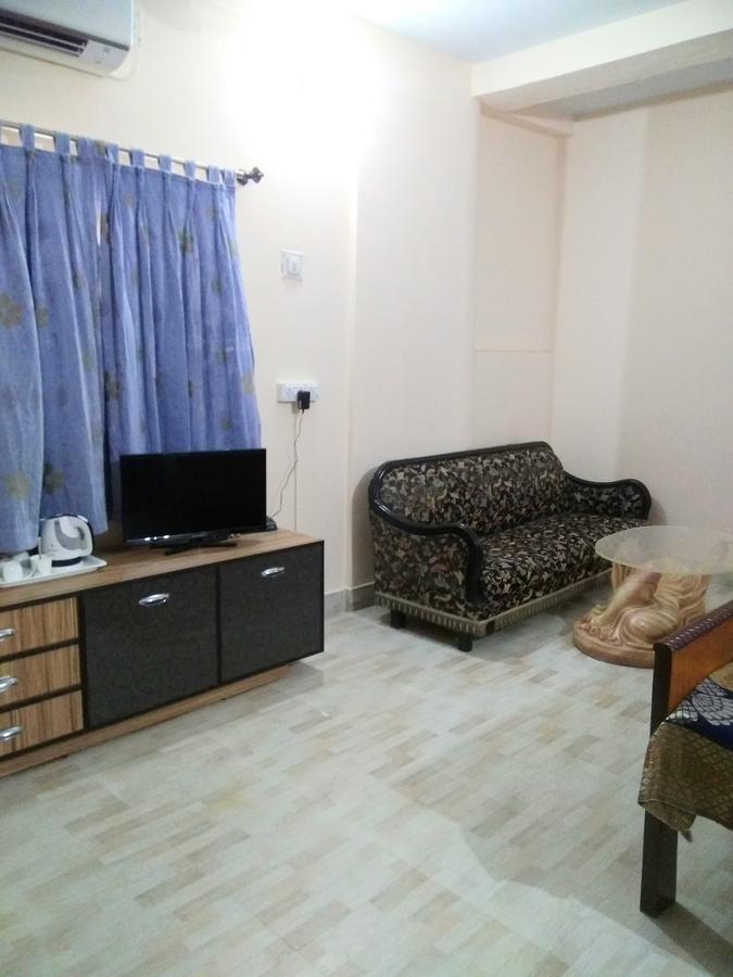 Bed and Breakfast Kollolini Calcuta Exterior foto